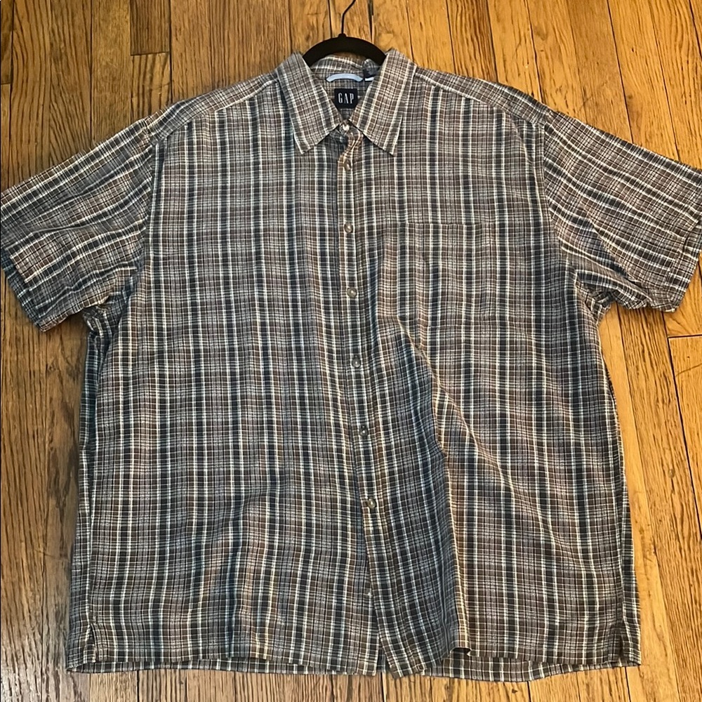 GAP Casual Button Down Shirt Light Brown/Black Plaid